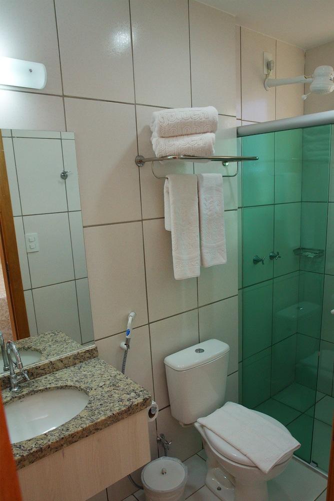 Hotel Golden Dolphin Express