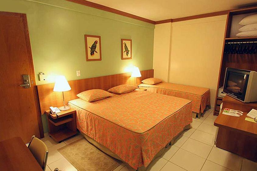Hotel Golden Dolphin Express 3*